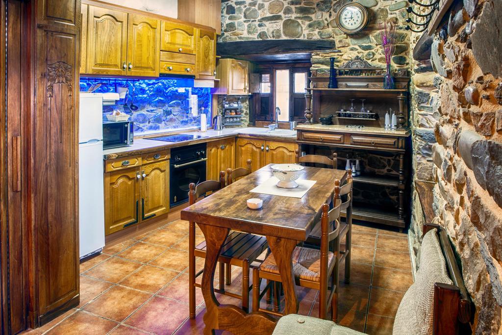 La Casina Del Pozo Villa Bembibre  Eksteriør billede
